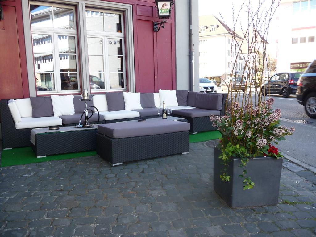 Gasthof Zum Falken Frauenfeld Buitenkant foto
